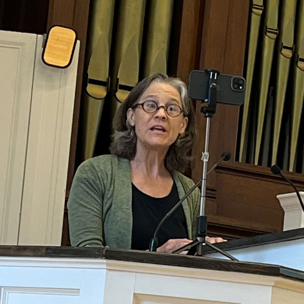 Lyn Swett Miller giving a presentation